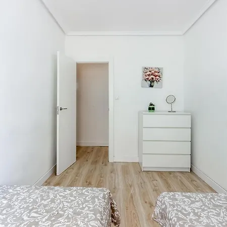 3 Bedroom Awesome In