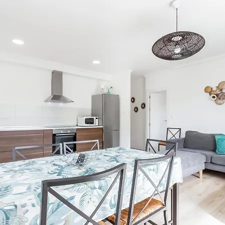 3 Bedroom Awesome In