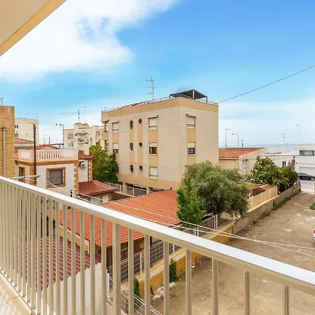 3 Bedroom Awesome In *